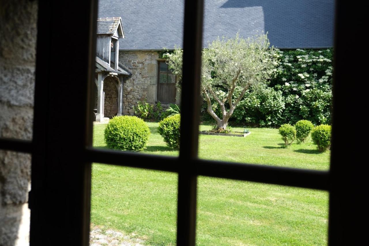 Hotel Manoir De L'Isle Ploumilliau Zewnętrze zdjęcie