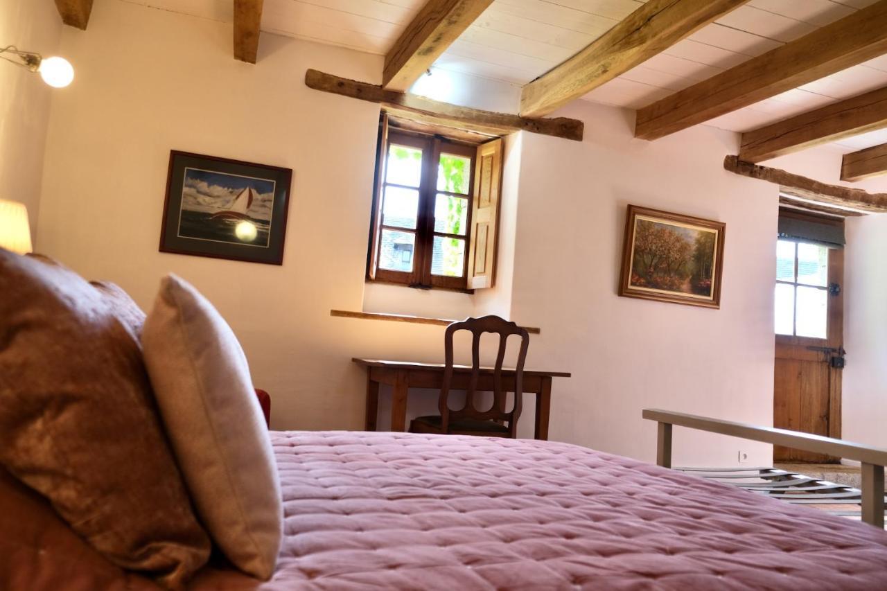 Hotel Manoir De L'Isle Ploumilliau Zewnętrze zdjęcie