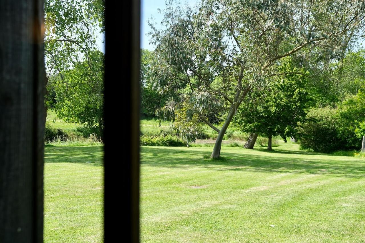 Hotel Manoir De L'Isle Ploumilliau Zewnętrze zdjęcie